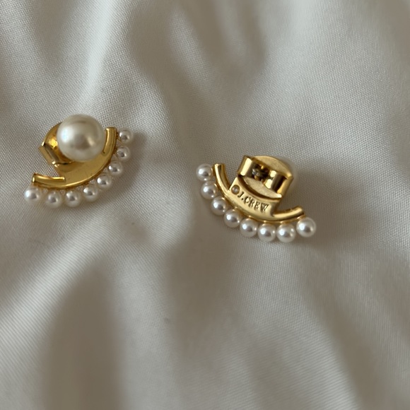 NWOT J Crew pearly earrings - Picture 2 of 2